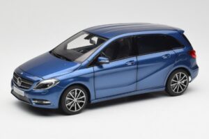 Mercedes B-Class W246 Lotus Mėlynas Metalinis Norev 1:18 B66961410 Metalas