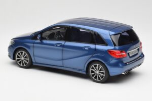 Mercedes B-Class W246 Lotus Mėlynas Metalinis Norev 1:18 B66961410 Metalas - nuotrauka 7 iš 8