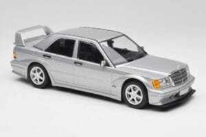 Mercedes 190E W201 2.5-16 EVO 2 Astral Sidabrinis Metallic Minichamps 1:18 155036101 Metalas - nuotrauka 4 iš 6