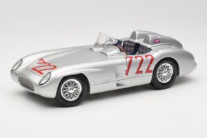 Mercedes 300 SLR W196S #722 S. Moss / D. Jenkinson Mille Miglia Winner 1955 Maisto 1:18 536887 Metalas