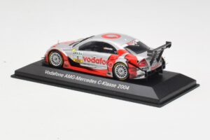 Mercedes C-Class C203 #1 Vodafone AMG B. Schneider DTM 2004 Minichamps 1:43 B66962207 Metalas - nuotrauka 3 iš 4