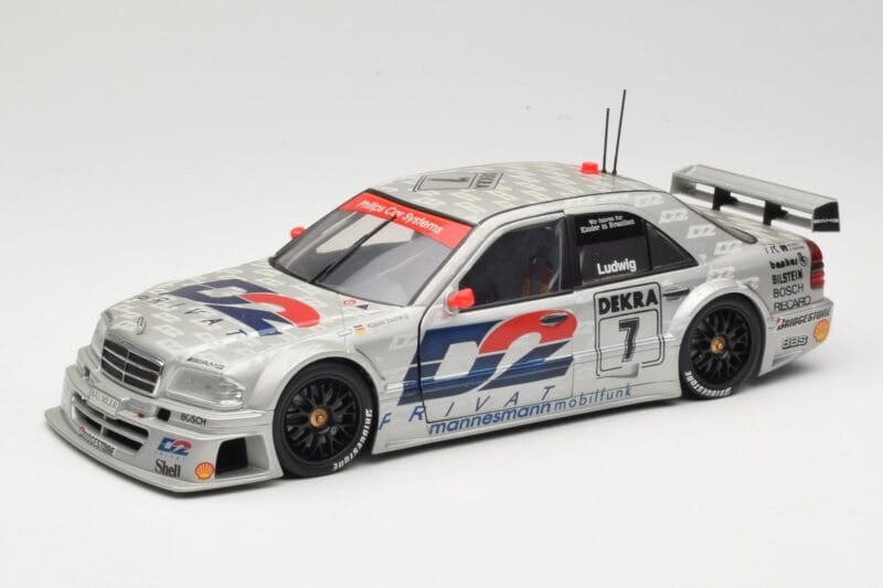 Mercedes C-Class W202 #7 K. Ludwig AMG-Mercedes Team Zakspeed DTM 1994 UT Models 1:18 180943307 Metalas