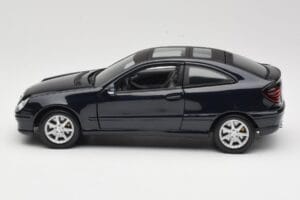 Mercedes C-Class Sports Coupe CL203 Mėlynas Maisto 1:18 B66962124 Metalas - nuotrauka 4 iš 8