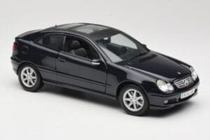 Mercedes C-Class Sports Coupe CL203 Mėlynas Maisto 1:18 B66962124 Metalas - nuotrauka 6 iš 8