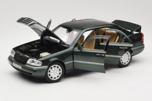 Mercedes C-Class W202 Malachite Green Norev 1:18 183372 Metalas - nuotrauka 2 iš 8