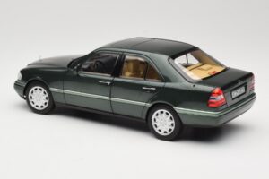 Mercedes C-Class W202 Malachite Green Norev 1:18 183372 Metalas - nuotrauka 6 iš 8