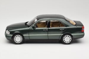 Mercedes C-Class W202 Malachite Green Norev 1:18 183372 Metalas - nuotrauka 7 iš 8