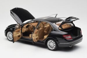 Mercedes C-Class W204 Obsidian Juodas AUTOart 1:18 B66962365 Metalas - nuotrauka 5 iš 8