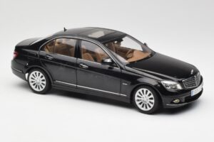 Mercedes C-Class W204 Obsidian Juodas AUTOart 1:18 B66962365 Metalas - nuotrauka 6 iš 8