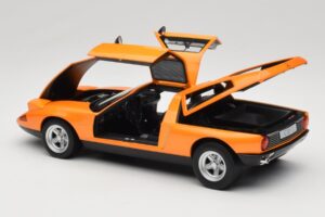 Mercedes C111 II White Autumn Metallic Norev 1:18 183050 Metalas - nuotrauka 5 iš 10