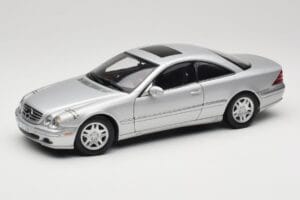 Mercedes CL 500 C215 Sidabras AUTOart 1:18 B66962152 Metalas