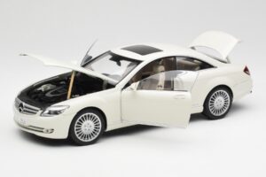 Mercedes CL500 C216 Calcit Baltas AUTOart 1:18 B66962341 Metalas - nuotrauka 2 iš 8