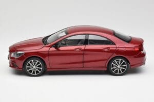 Mercedes CLA C117 Designo Patagonia Raudonas Metalinis Norev 1:18 B66960131 Metalas - nuotrauka 4 iš 8