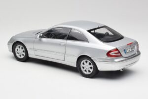 Mercedes CLK 500 C209 Sidabrinis Kyosho 1:18 B66962144 Metalas - nuotrauka 7 iš 8