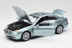 Mercedes CLK 500 W209 Šviesiai Mėlynas Metalinis Kyosho 1:18 B66962192 Metalas - nuotrauka 2 iš 8