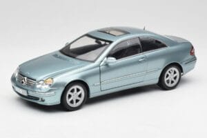 Mercedes CLK 500 W209 Šviesiai Mėlynas Metalinis Kyosho 1:18 B66962192 Metalas