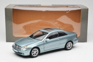 Mercedes CLK 500 W209 Šviesiai Mėlynas Metalinis Kyosho 1:18 B66962192 Metalas - nuotrauka 8 iš 8