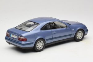 Mercedes CLK C208 Violetinis Anson 1:18 30330 Metalas - nuotrauka 3 iš 8