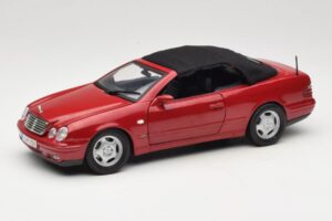 Mercedes CLK A208 Kabrioletas Raudonas Anson 1:18 30338 Metalas