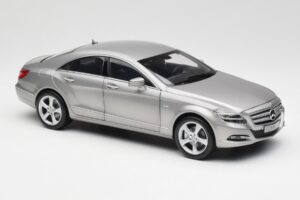 Mercedes CLS C218 Designo Alubeam Titanium Norev 1:18 B66961298 Metalas - nuotrauka 6 iš 8