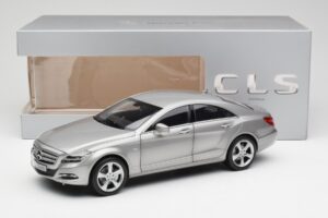 Mercedes CLS C218 Designo Alubeam Titanium Norev 1:18 B66961298 Metalas - nuotrauka 8 iš 8