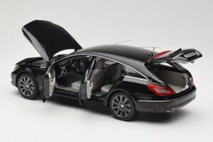Mercedes CLS Shooting Brake X218 Obsidian Black Norev 1:18 B66960115 Metalas - nuotrauka 5 iš 8