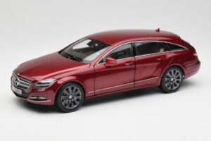 Mercedes CLS Shooting Brake X218 Thulite Raudonas Norev 1:18 B66960116 Metalas