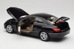 Mercedes E-Class Coupe C207 Obsidian Black Metallic Norev 1:18 B66962418 Metalas - nuotrauka 5 iš 8