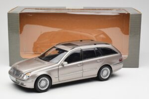 Mercedes E320 CDI W210 Universalas Cubanite Sidabrinis Kyosho 1:18 B66962188 Metalas - nuotrauka 8 iš 8