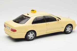 Mercedes E320 W210 Taxi Sun Star 1:18 1160 Metalas - nuotrauka 3 iš 8