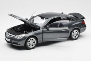Mercedes E500 C207 Coupe Tenoric Pilkas Norev 1:18 183540 Metalas - nuotrauka 2 iš 8