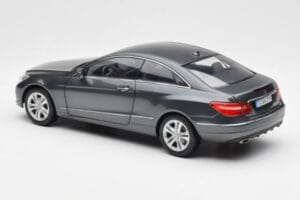 Mercedes E500 C207 Coupe Tenoric Pilkas Norev 1:18 183540 Metalas - nuotrauka 7 iš 8