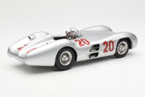 Mercedes W196 Streamliner #20 K. Kling French GP 1954 CMC 1:18 M-128B Metalas - nuotrauka 2 iš 6