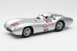 Mercedes W196 Streamliner #20 K. Kling French GP 1954 CMC 1:18 M-128B Metalas