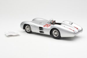 Mercedes W196 Streamliner #20 K. Kling French GP 1954 CMC 1:18 M-128B Metalas - nuotrauka 5 iš 6
