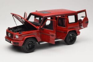 Mercedes G 500 W463 Raudonas Minichamps 1:18 110037101 Metalas - nuotrauka 2 iš 8
