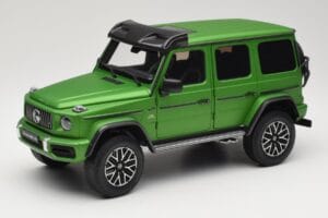 Mercedes G 63 AMG 4x4 Squared Green Hell Magno Almost Real 1:18 820821 Metalas