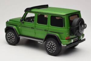 Mercedes G 63 AMG 4x4 Squared Green Hell Magno Almost Real 1:18 820821 Metalas - nuotrauka 7 iš 8
