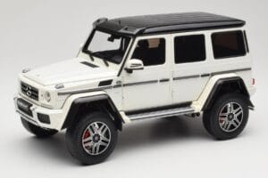 Mercedes G 63 AMG 4x4 Squared Polar White Almost Real 1:18 820203 Metalas
