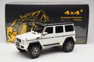 Mercedes G 63 AMG 4x4 Squared Polar White Almost Real 1:18 820203 Metalas - nuotrauka 8 iš 8