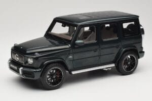Mercedes G 63 AMG W463 Green Metallic Minichamps 1:18 110037066 Metalas