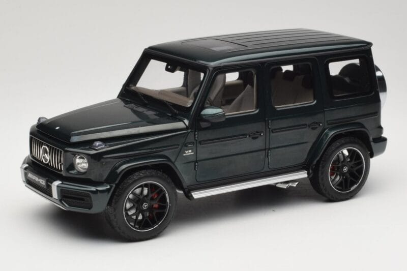 Mercedes G 63 AMG W463 Green Metallic Minichamps 1:18 110037066 Metalas