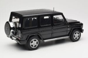Mercedes G-Class G 500 W463 Smaragd Black Metallic AUTOart 1:18 76101 Metalas - nuotrauka 3 iš 8