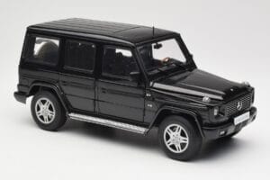 Mercedes G-Class G 500 W463 Smaragd Black Metallic AUTOart 1:18 76101 Metalas - nuotrauka 6 iš 8