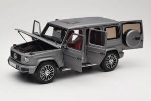 Mercedes G-Class G500 W463A Designo Platinum Magno Minichamps 1:18 B66960811 Metalas - nuotrauka 2 iš 8