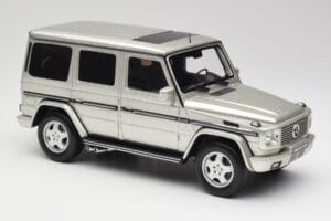 Mercedes G-Class G55 AMG W463 Iridium Sidabrinis Otto 1:18 OT1126 Derva - nuotrauka 4 iš 6