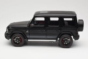 Mercedes G-Class G63 AMG W463A Matt Black Minichamps 1:18 110037064 Metalas - nuotrauka 4 iš 8