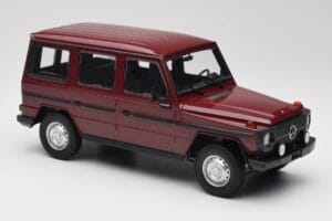 Mercedes G-Class W460 LWB Tamsiai Raudonas Minichamps 1:18 155038102 Metalas - nuotrauka 4 iš 6