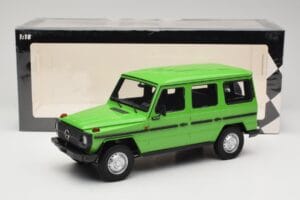 Mercedes G-Class W460 LWB Žalias Minichamps 1:18 155038101 Metalas - nuotrauka 6 iš 6