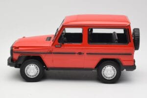 Mercedes G-Class W460 SWB Raudonas Minichamps 1:18 155038002 Metalas - nuotrauka 3 iš 6